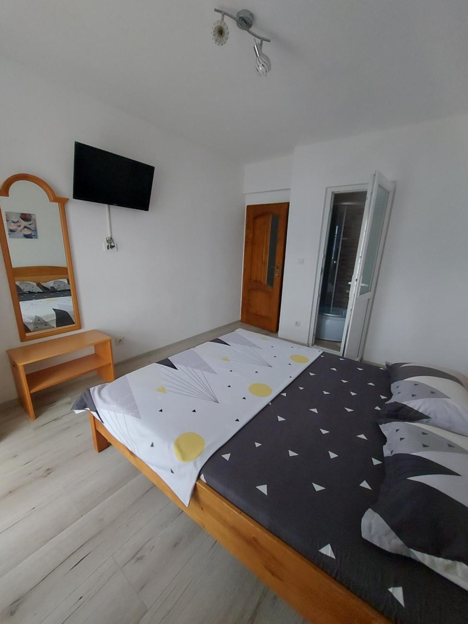 Casa Dalys Ξενοδοχείο Orşova Εξωτερικό φωτογραφία
